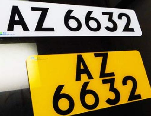 Do number plates have to be reflective?