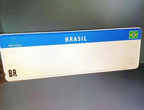 Placa reflectante en blanco para matrícula de Brasil (MERCOSUR)