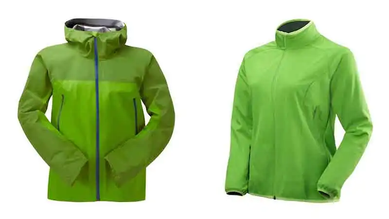 What are the advantages of reflective raincoats