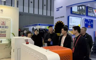 兴伟展位吸引了众多与会者及参展商的关注